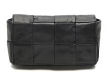 正規店買付【BOTTEGA VENETA】ブラック クロスボディバッグ ボッテガヴェネタ (ボッテガ・ヴェネタ) ショルダーバッグ/ミニ