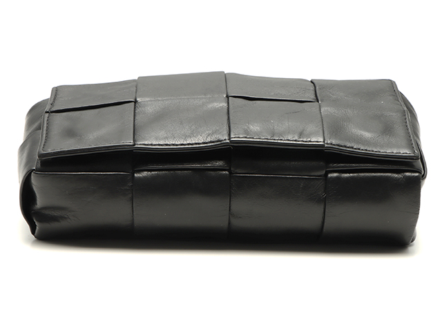 BOTTEGA VENETA ボッテガ・ヴェネタ ボディバッグ カセット