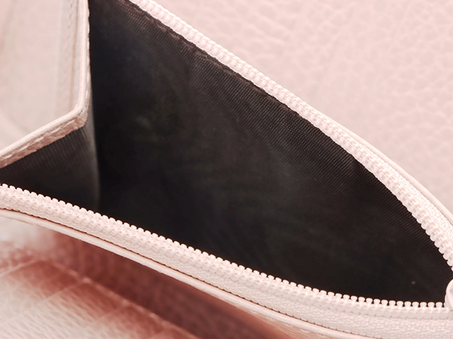 GUCCI　グッチ　インターロッキングG ジップアラウンドウォレット　ピンク　レザー　464884【431】2120500283937