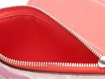 Louis Vuitton　ルイヴィトン　ポルトフォイユ・ヴィクトリーヌ　モノグラム　ルージュ　M68842　　【472】YN