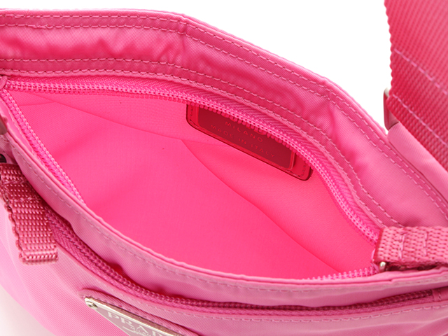 PRADA【新品未使用】プラダショルダーバッグピンクレアB7372