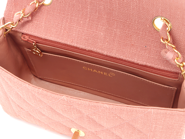 CHANEL シャネル マトラッセ ダイアナ22 チェーンショルダー CHANEL シャネル マトラッセ ダイアナ22 チェーンショルダー