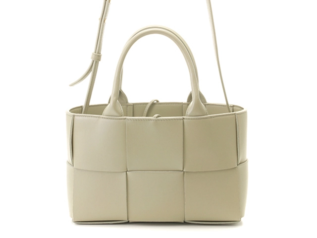 BOTTEGA VENETA ボッテガ・ヴェネタ ミニ アルコ トートバッグ