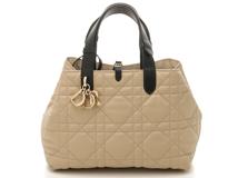 Dior　ディオール　ハンドバッグ　マクロカナージュ　トゥジュールバッグミディアム　ベージュ　M28210SNW　2120700016069　【中古】【大黒屋】【200】
