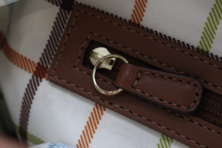 COACH ショルダーバッグ エルゴ シグネチャー デニム がま口 肩掛け COACH ショルダーバッグ エルゴ シグネチャー デニム がま口 肩掛け