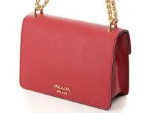 PRADA プラダ チェーンショルダーバッグ レッド サフィアーノ 1BD200【435】 の購入なら「質」の大黒屋（公式）