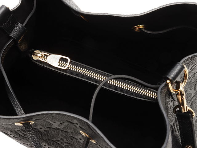 LOUIS VUITTON ルイヴィトン ネオノエ モノグラム・アンプラント