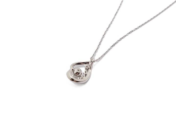 4℃ ヨンドシー 2014年Xmas限定 ネックレス PT850 プラチナ 4℃ ヨンドシー 2014年Xmas限定 ネックレス PT850 プラチナ