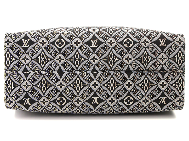 ルイ・ヴィトン LOUIS VUITTON トートバック オンザゴーGM