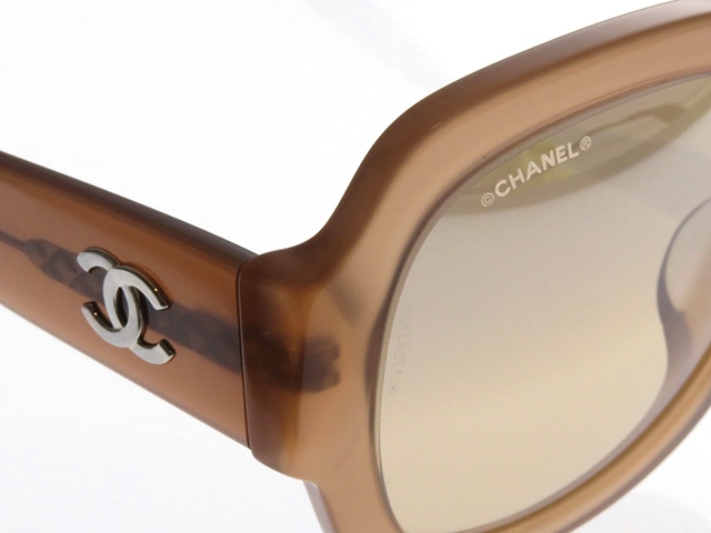 CHANEL シャネル サングラス ベージュ プラスチック CH5373A 箱 CHANEL シャネル サングラス ベージュ プラスチック CH5373A 箱