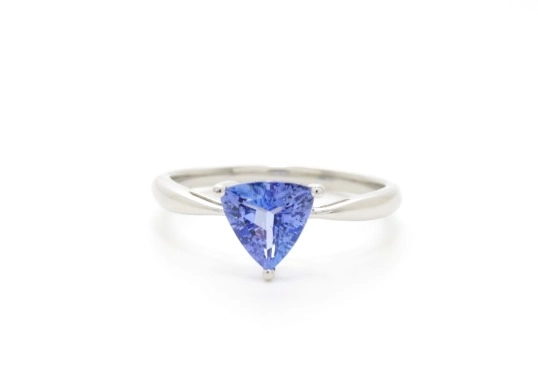 JEWELRY　ノンブランドジュエリー　リング　PT950　タンザナイト　1.00ct　3.3g　15.5号　2141300290949　【432】