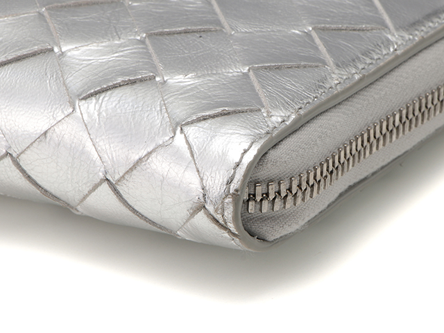 BOTTEGA VENETA ボッテガ ヴェネタイントレチャート ジップ