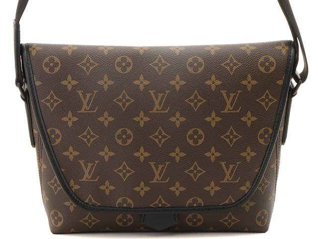 LOUIS VUITTON ルイ・ヴィトン マグネティック・メッセンジャー