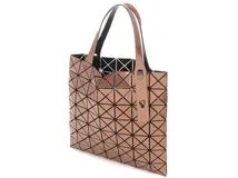 ISSEY MIYAKE イッセイ ミヤケ バオバオトート ボルドー ブロンズ PVC BB28A527【431】2141300397242  の購入なら「質」の大黒屋（公式）