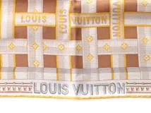 Louis Vuitton　ルイヴィトン　スカーフ　カレ90･LV ディテールズ　M78108 　ジョーヌ　シルク　新品同様品　【472】ＡＨ