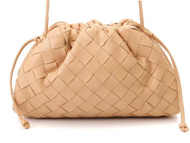 BOTTEGA VENETA　ボッテガ・ヴェネタ　ミニ ザ・ポーチ　585852VCPP12700　アーモンド　 ラムスキン【207】2141300422647