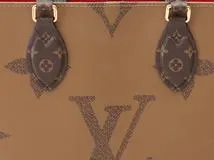 LOUIS VUITTON　ルイヴィトン　オンザゴーMM　M45321　モノグラム・ジャイアントリバース【430】2141300431892