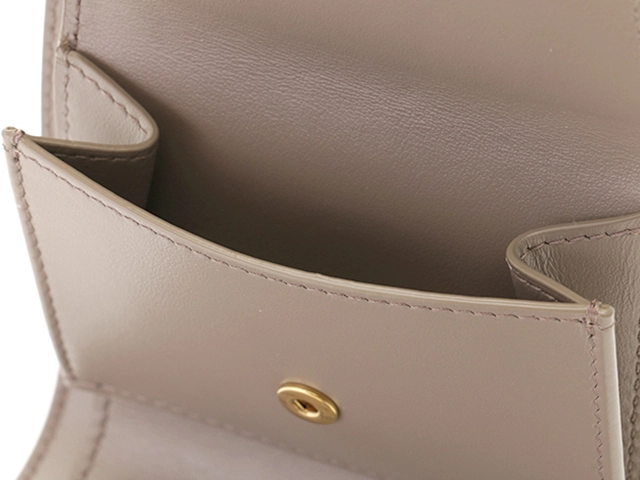 CELINE　セリーヌ　スモールトリフォールド　ウォレット　ペブル　カーフ【433】2141300451364