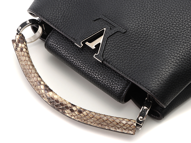 LOUIS VUITTON ルイ・ヴィトン カプシーヌBB パイソン/トリヨン