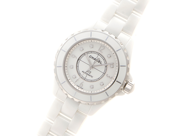 シャネル 腕時計 ホワイトシェル 8Pダイヤ  自動巻き J12 H2423 Ft594701
