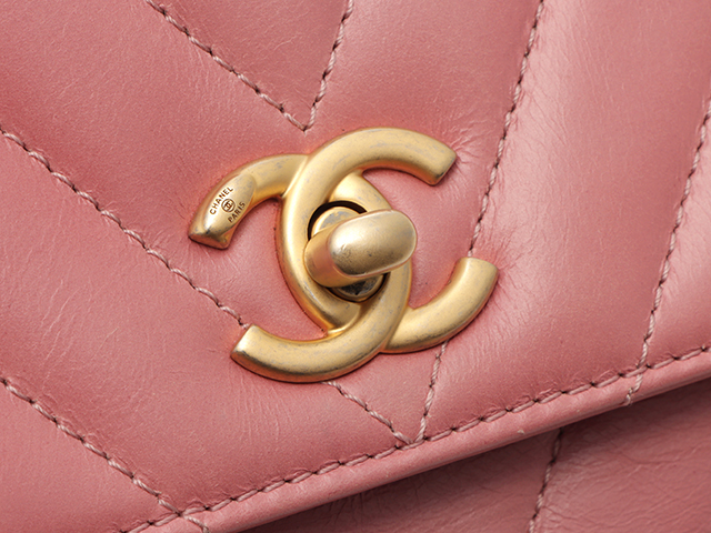 CHANEL シャネル Vステッチ2WAYトップハンドル カーフ CHANEL シャネル Vステッチ2WAYトップハンドル カーフ