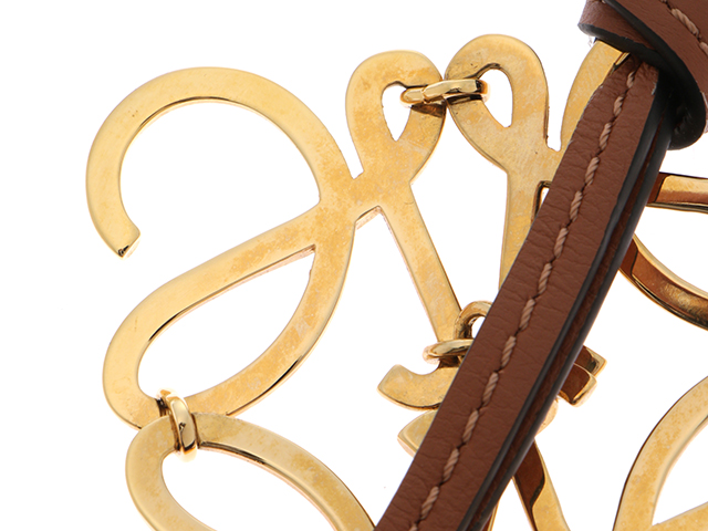 【即日発送】LOEWE アナグラムチャーム　ゴールド　レザー LOEWE ロエベ アナグラム チャーム (カーフ)／キーホルダー