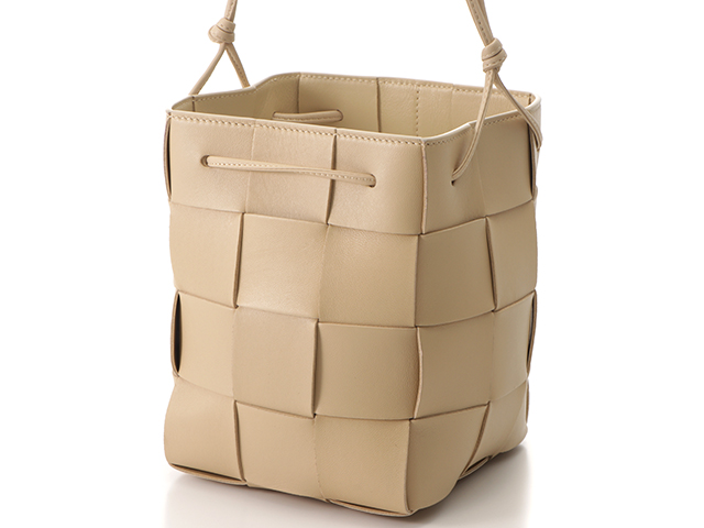 ❣️新品 BOTTEGA VENETA❣️DROP ラムナッパ バケットバッグ 楽天市場】ボッテガヴェネタ BOTTEGA VENETA バッグ メンズ
