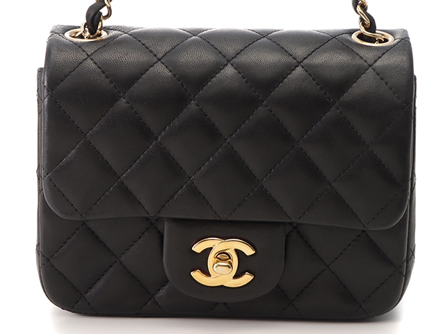 シャネル CHANEL ショルダーバッグ チェーンショルダー ラムスキン ブラック ショルダーバッグ  新入荷 CH0822約19ｃｍ×マチ