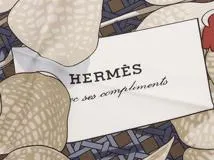 HERMES　エルメス　スカーフ　カレ90 SOUVENIRS D ASIE　ブルー/マルチカラー　シルク　箱あり　【430】2143000650641