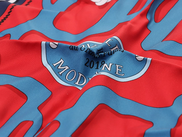 HERMES　エルメス　カレ90　BOVCLERIE MODERNE　ルージュ　シルク　【431】