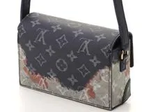 Louis Vuitton　ルイヴィトン　スティーマーウェアラブルウォレット　モノグラム・ブリーチ【472】HSA