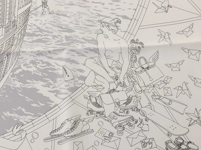 HERMES　エルメス　スカーフ　カレ90　HERMES FLAGSHIP ブラン／ノワール／グリス　シルク【471】L