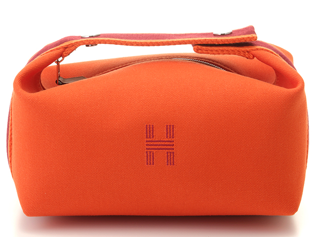HERMES - エルメス アスコットタイ シルク100% 幅約17センチの