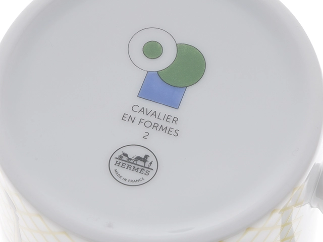 HERMES　エルメス　マグ 〈カヴァリエ・アン・フォルム〉P059231P　陶器　未使用品【472】AH