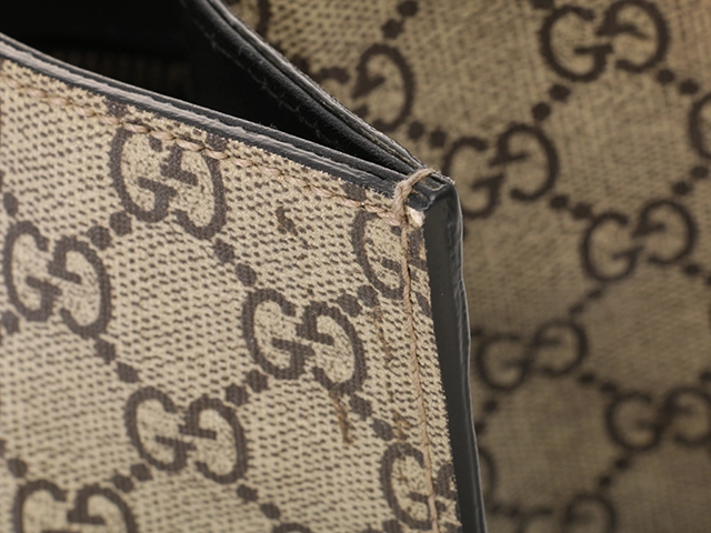 GUCCI 　グッチ　ビープリント ソフトGGスプリーム　 トートバッグ 【472】YN