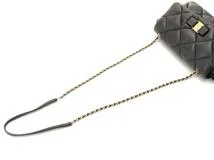Salvatore Ferragamo　フェラガモ　ヴァラリボン　キルティング　チェーンショルダーバッグ　ブラック　レザー【433】2143000721488