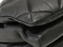 Salvatore Ferragamo　フェラガモ　ヴァラリボン　キルティング　チェーンショルダーバッグ　ブラック　レザー【433】2143000721488