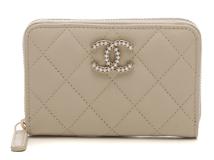 CHANEL　シャネル 　コインケース ココマーク マトラッセ ジップ コインパース ラインストーン キャビアスキン/ライトベージュ　 AP4560　未使用品【472】AH