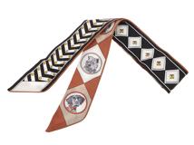 HERMES　エルメス　ツイリー Colliers et Chiens ノワール/ブラン/キャラメル　スカーフ　【472】YN