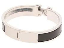 ブラックエナメルがポイント【HERMES】クリッククラックPM ブラックエナメルがポイント【HERMES】クリッククラックPM