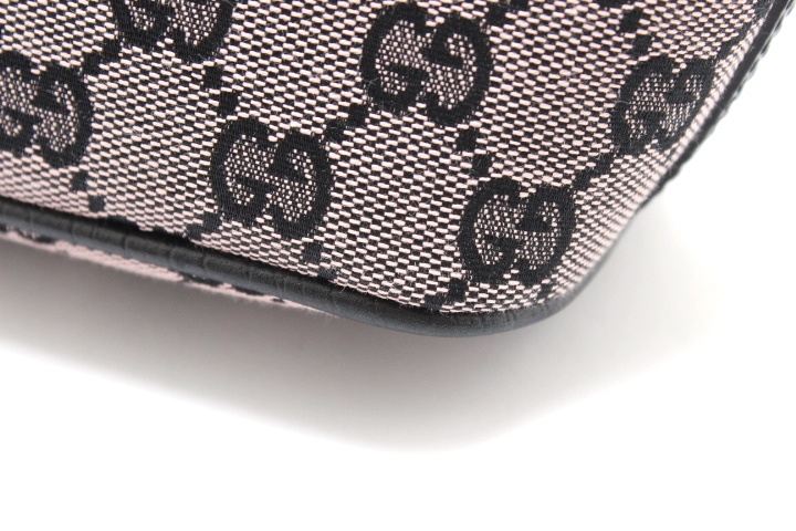 GUCCI グッチ GGキャンバスアクセサリーポーチ 07198 ブラック