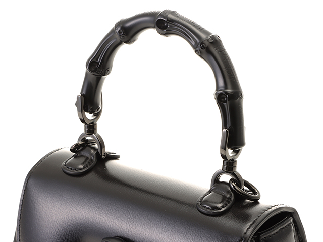 【GUCCI】 グッチ バンブー スモールバッグ ハンドバッグ ブラック 25SS 新作 グッチ バンブー1947 スモール ハンドバッグ 黒 赤 竹