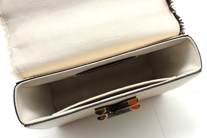 LOUIS VUITTON ルイ・ヴィトン ツイストMM チェーンショルダーバッグ M55450 モノグラム・テディ エピ アイボリー/ブラウン  【432】2143100379992 の購入なら「質」の大黒屋（公式）