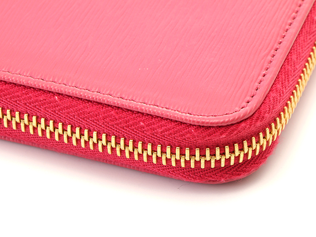 極美品☆ PRADA コインケース 1MM268 レッド 箱、ギャランティ付き 極美品☆ PRADA コインケース 1MM268 レッド 箱、ギャランティ