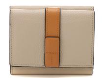 Loewe　ロエベ　トライフォールド ウォレット　C660TR2X01 ライトオーツ/ハニー カーフ【207】2143100390188