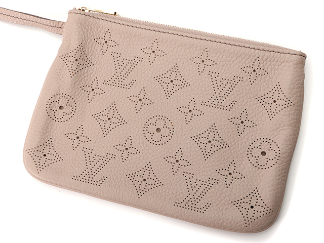 LOUIS VUITTON マヒナ サンチュール ペルフォ ベージュ LOUIS VUITTON ルイヴィトン ベルト サンチュール ペルフォ