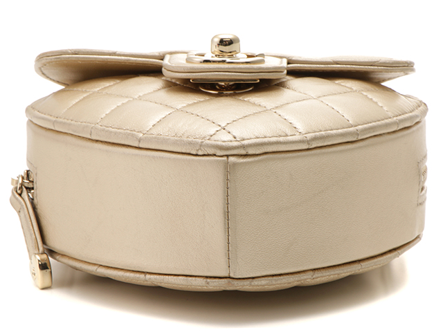 【CHANEL】ハート型 ショルダーバッグ ゴールド 楽天市場】【未使用品】CHANEL/シャネル ハート マトラッセ ミニ