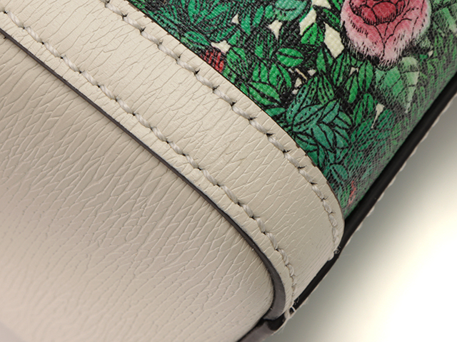 GUCCI グッチ オフィディアGGミディアムトップハンドルバッグ GUCCI グッチ オフィディアGGミディアムトップハンドルバッグ