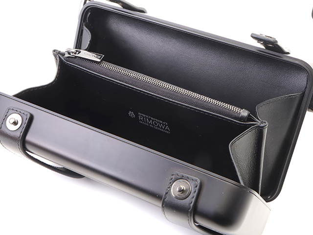 RIMOWA リモワ クロスボディバッグ ブラック アルミニウム/レザー