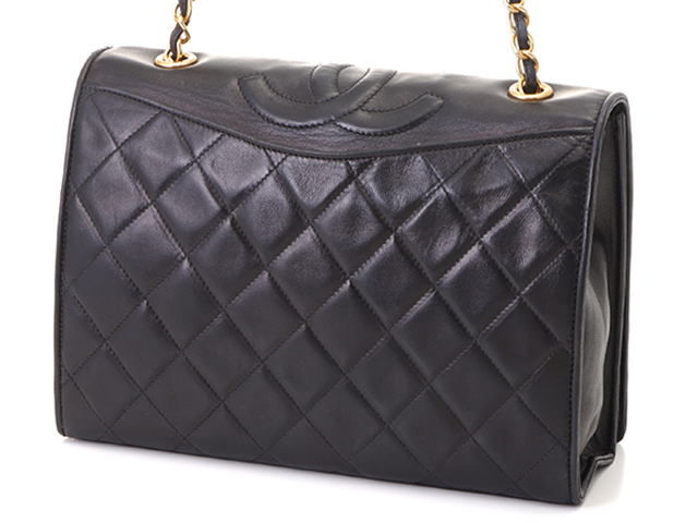 CHANEL シャネル マトラッセココマークフルフラップチェーンショルダー 